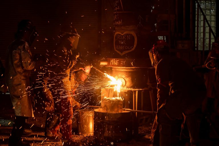 高碳当量钢材焊接的挑战与对策：从冶金学机理看风险控制